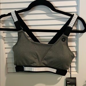 BNWT Nike Infinity Bra
